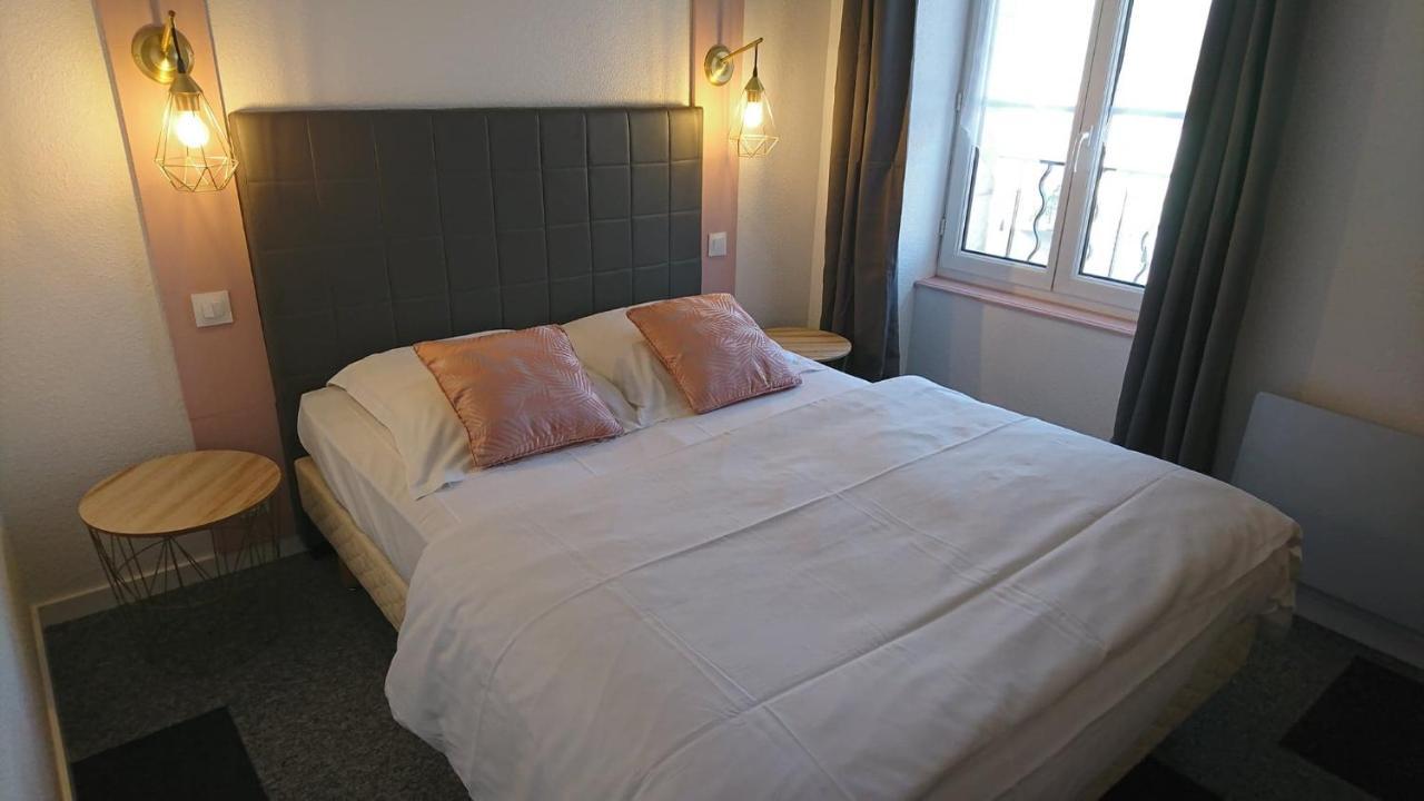 Hotel Les Deux Porches Verrieres  Екстериор снимка