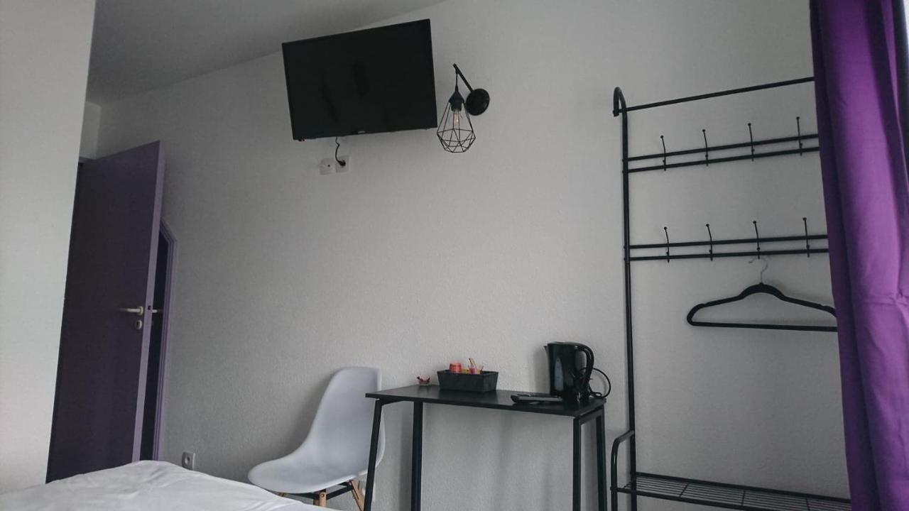Hotel Les Deux Porches Verrieres  Екстериор снимка