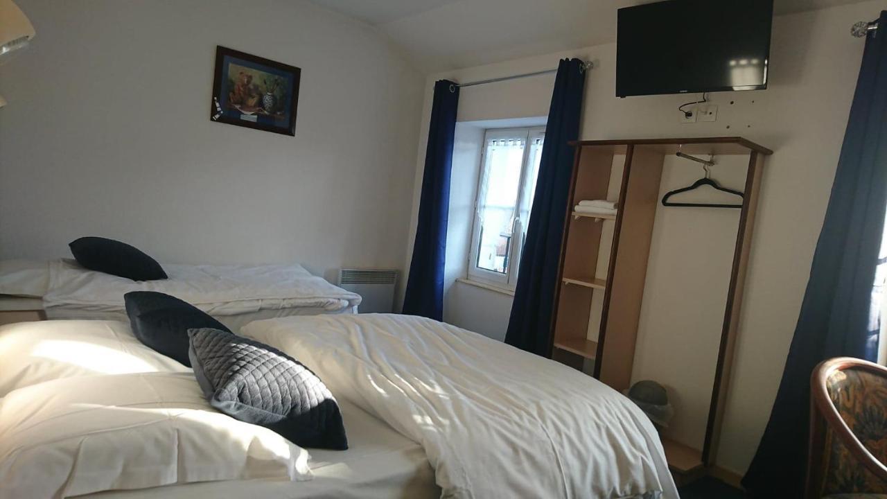 Hotel Les Deux Porches Verrieres  Екстериор снимка