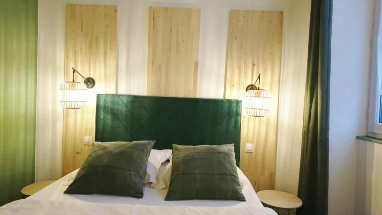 Hotel Les Deux Porches Verrieres  Екстериор снимка